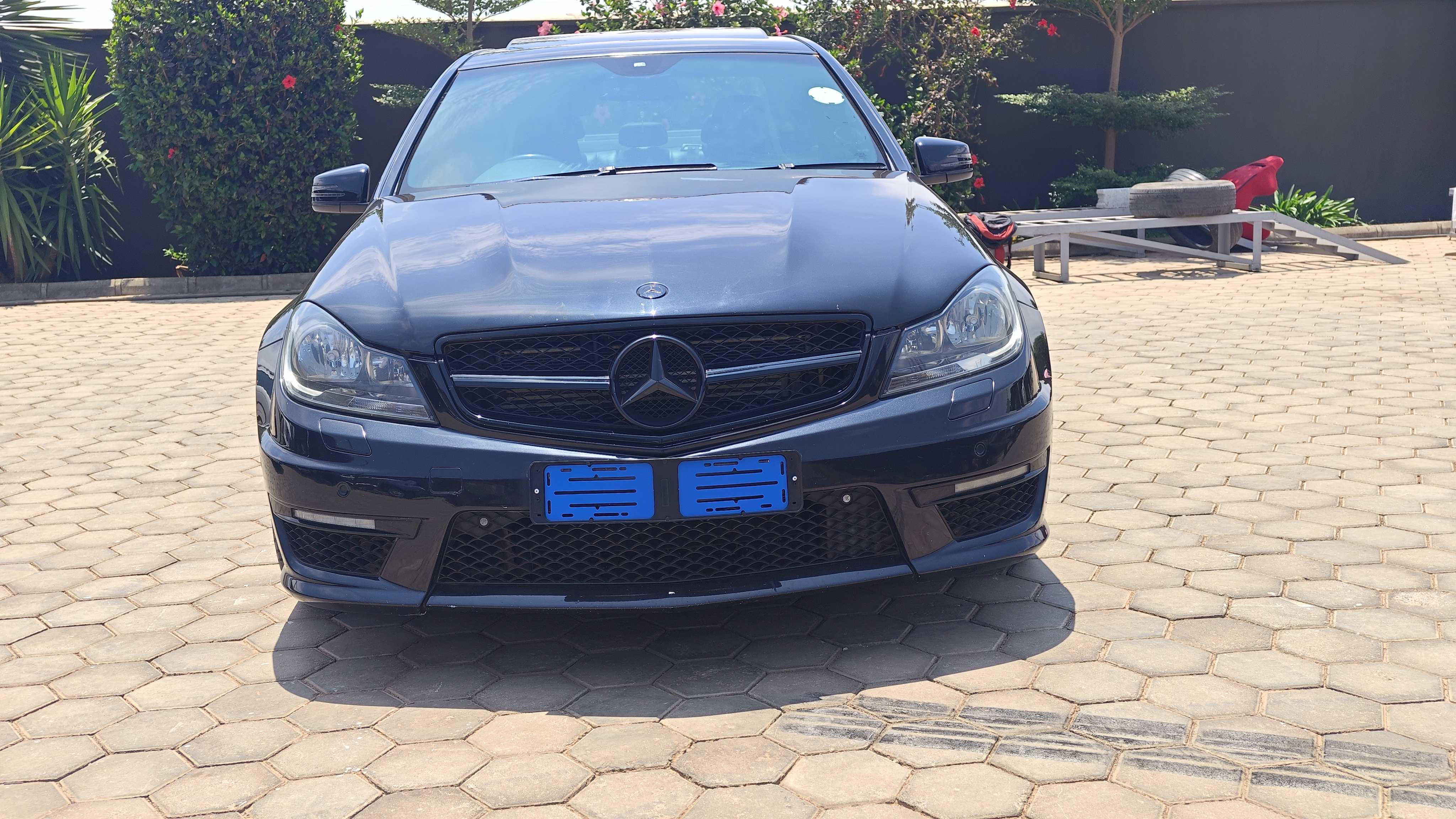 Mercedes Benz AMG C63